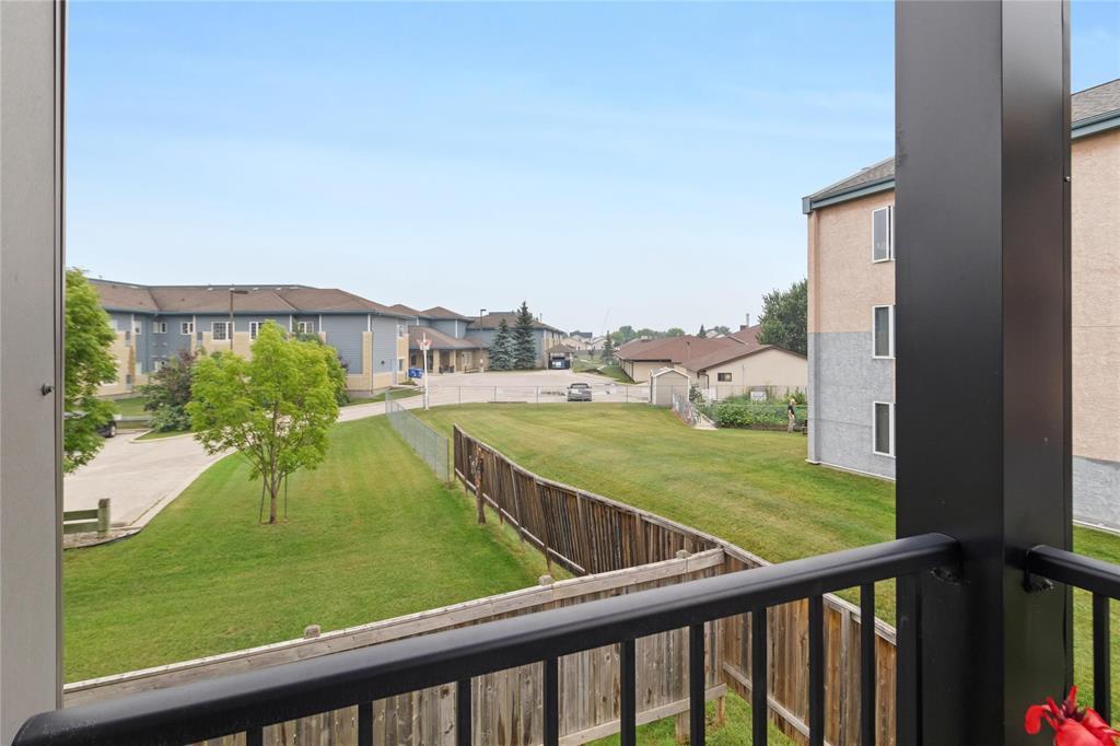 Photo 21 of 7 226 Grassie Boulevard, Winnipeg MB