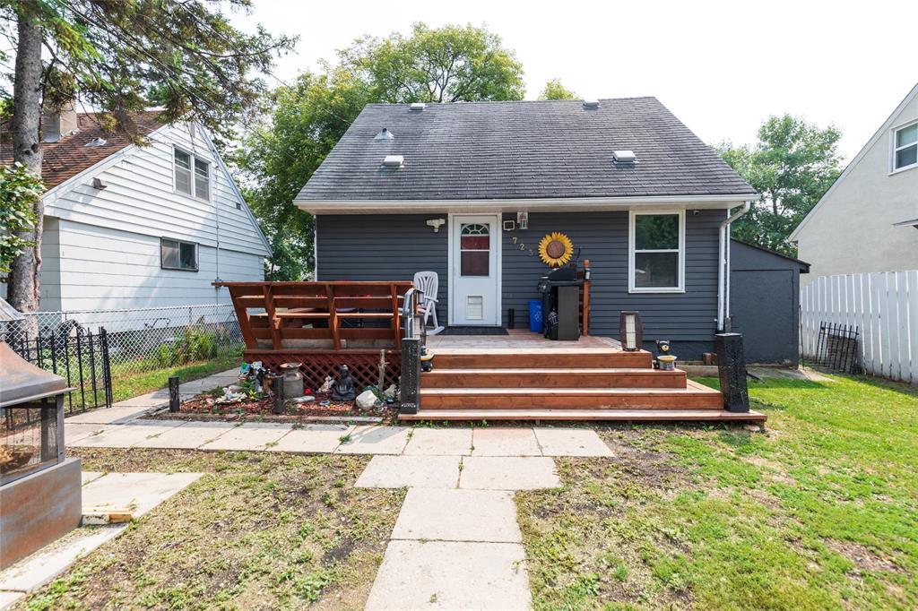 Photo 20 of 723 Talbot Avenue, Winnipeg MB