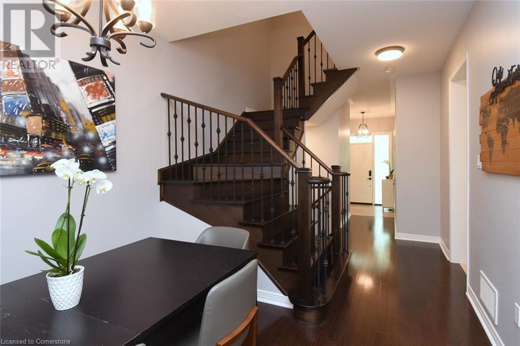 Photo 4 of 2980 Guire Common, Burlington ON