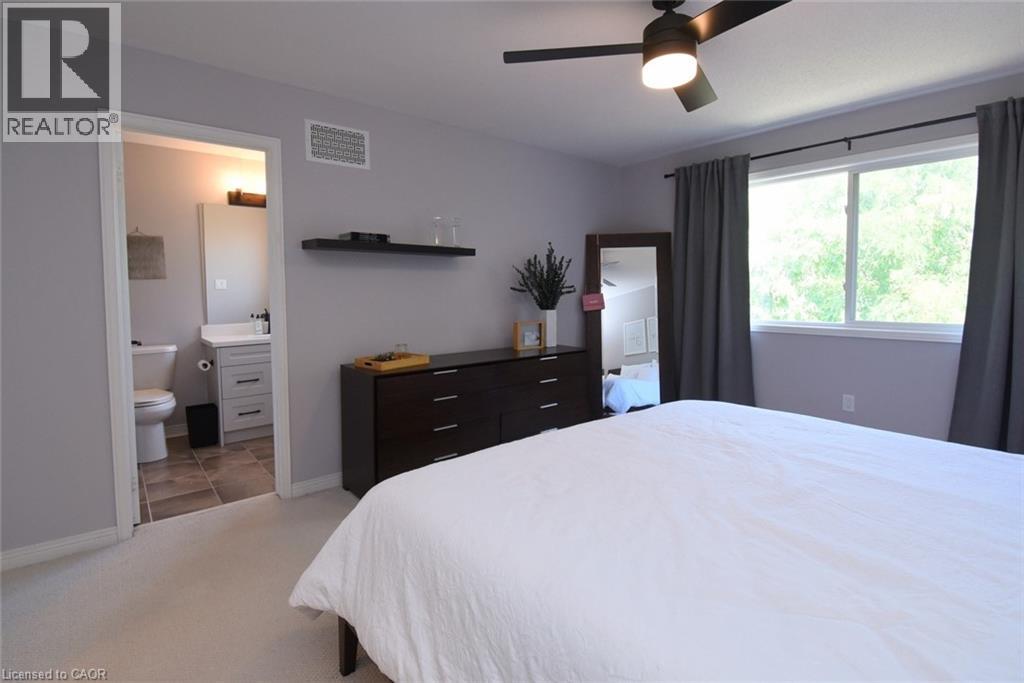 Photo 21 of 2980 Guire Common, Burlington ON