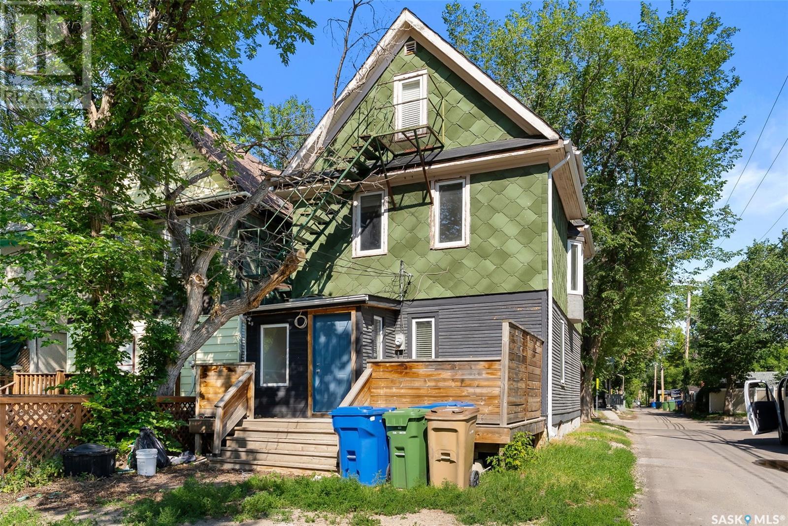 Photo 32 of 2358 Montreal Street, Regina SK