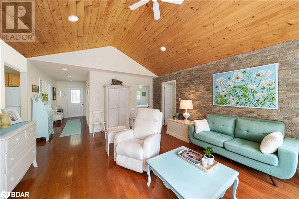 Photo 11 of 1065 Forrester Trail, Bracebridge ON