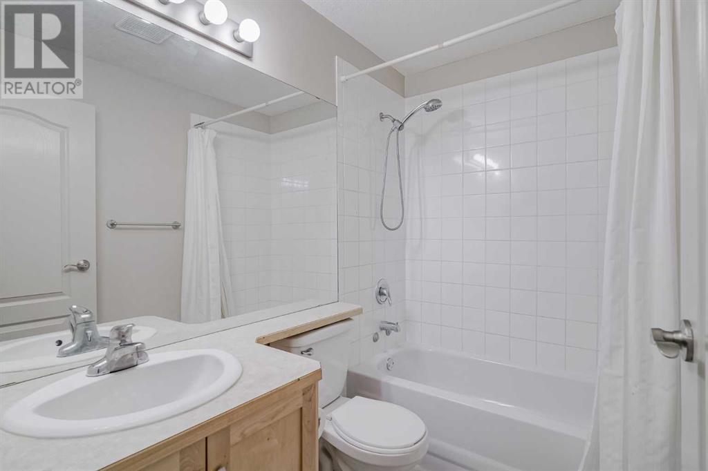 Single Family House for Sale in    Street SW Canyon Meadows Calgary 