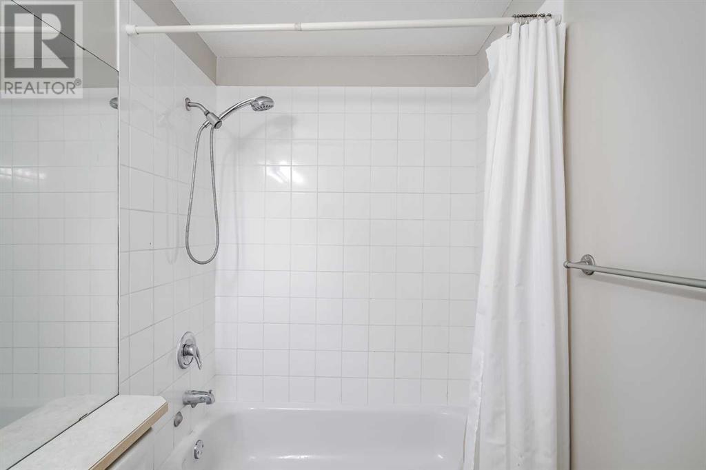 Single Family House for Sale in    Street SW Canyon Meadows Calgary 