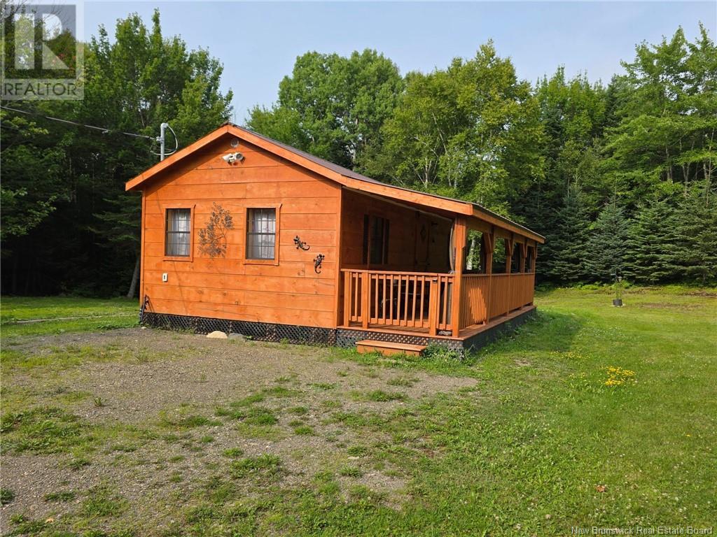 Photo 4 of 296 Beaconsfield Road, Perthandover NB