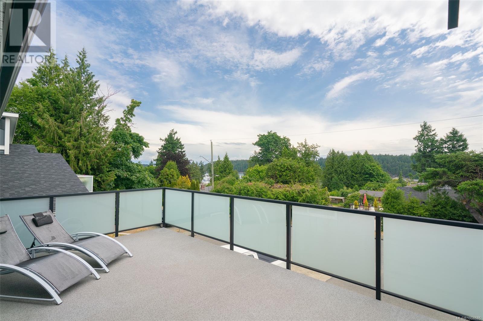 Photo 23 of 820 Brechin Rd, Nanaimo BC