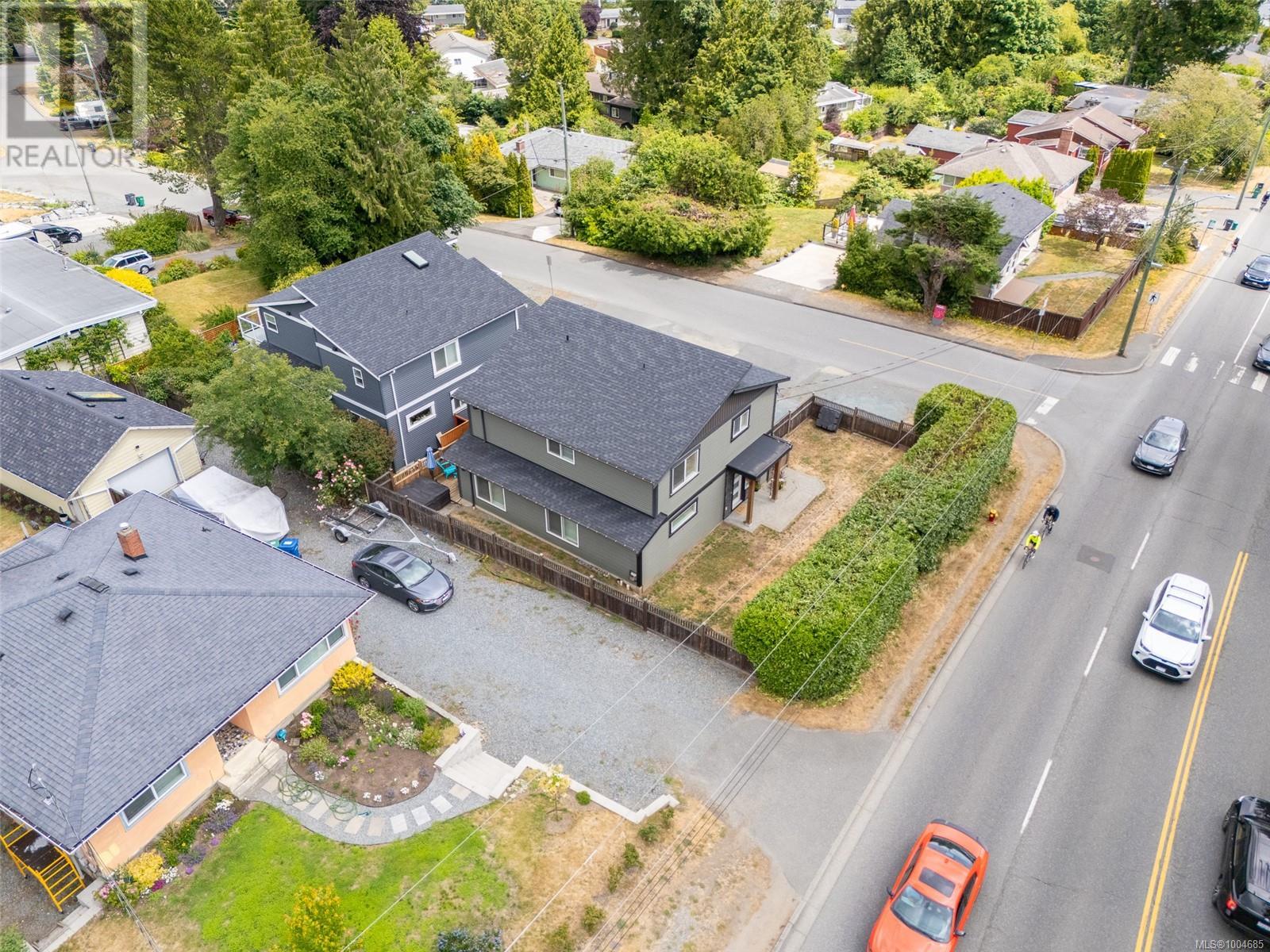 Photo 38 of 820 Brechin Rd, Nanaimo BC