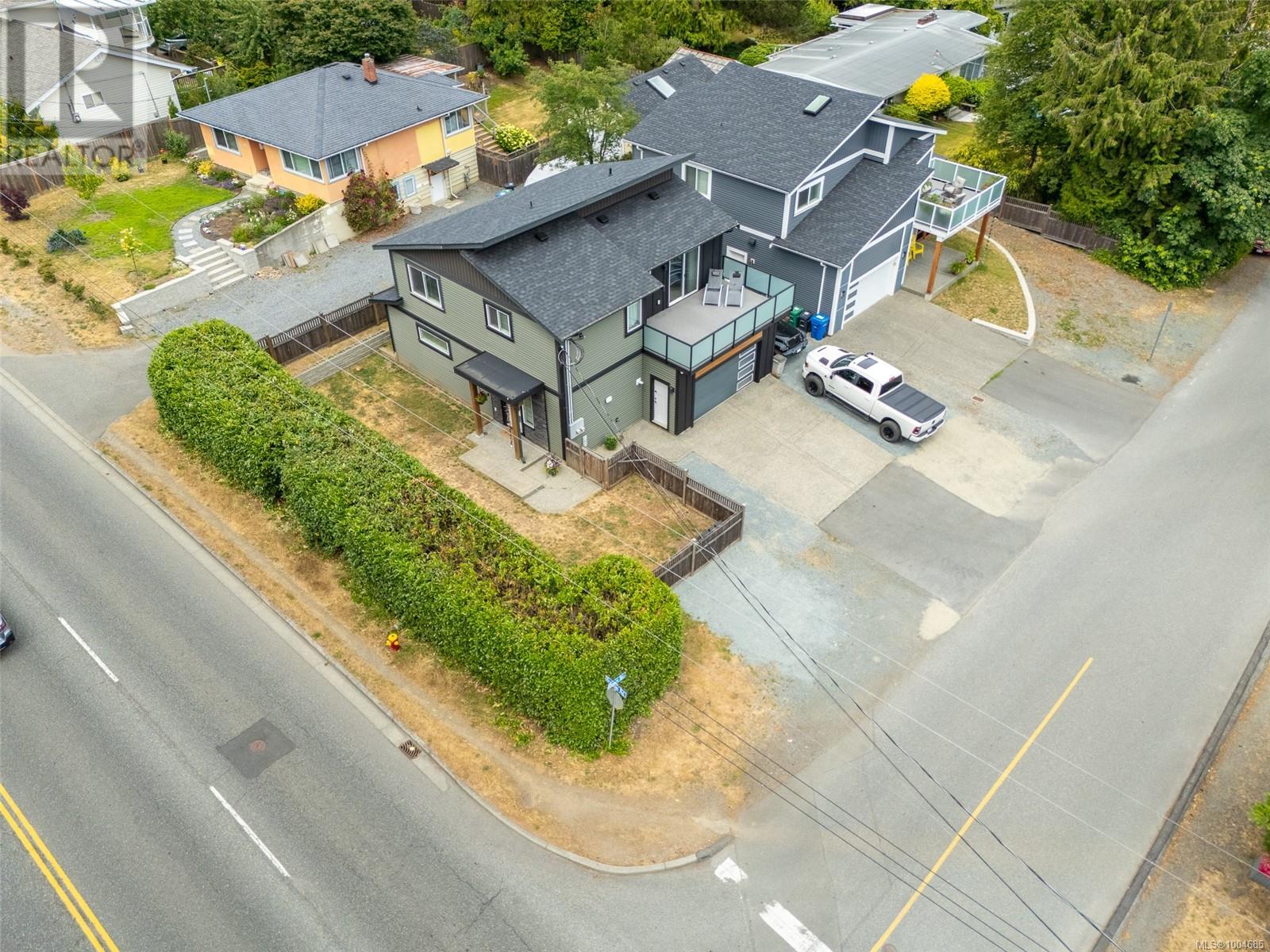 Photo 28 of 820 Brechin Rd, Nanaimo BC