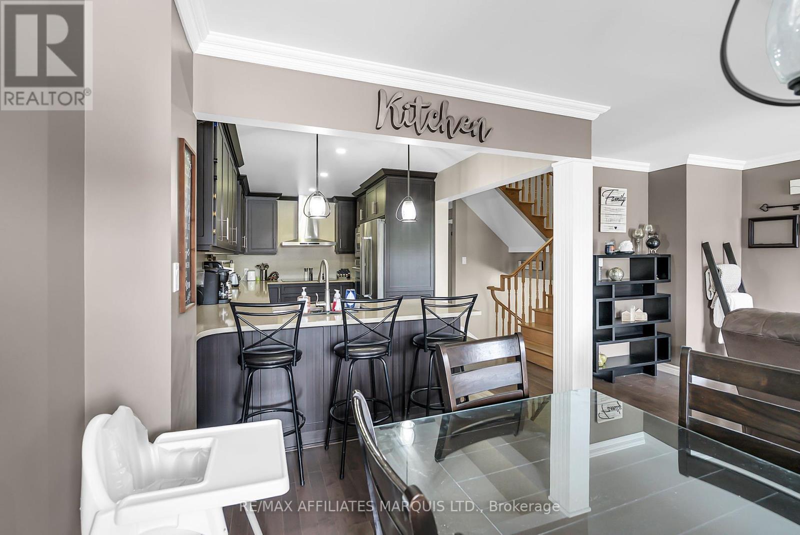 Photo 14 of 110 Heritage Pl Place, Cornwall ON