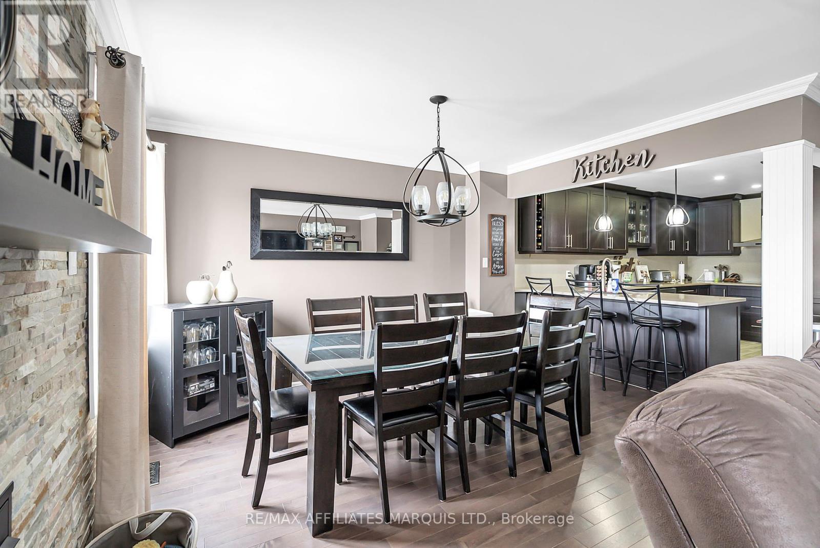 Photo 13 of 110 Heritage Pl Place, Cornwall ON