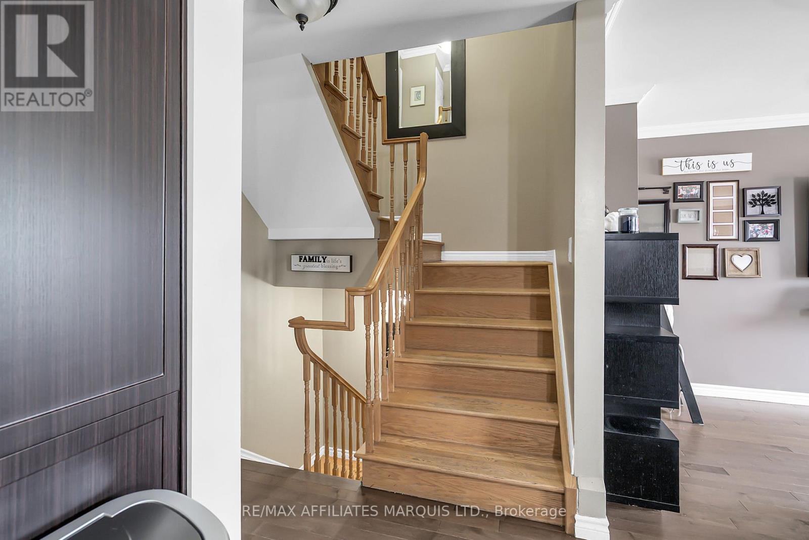 Photo 19 of 110 Heritage Pl Place, Cornwall ON