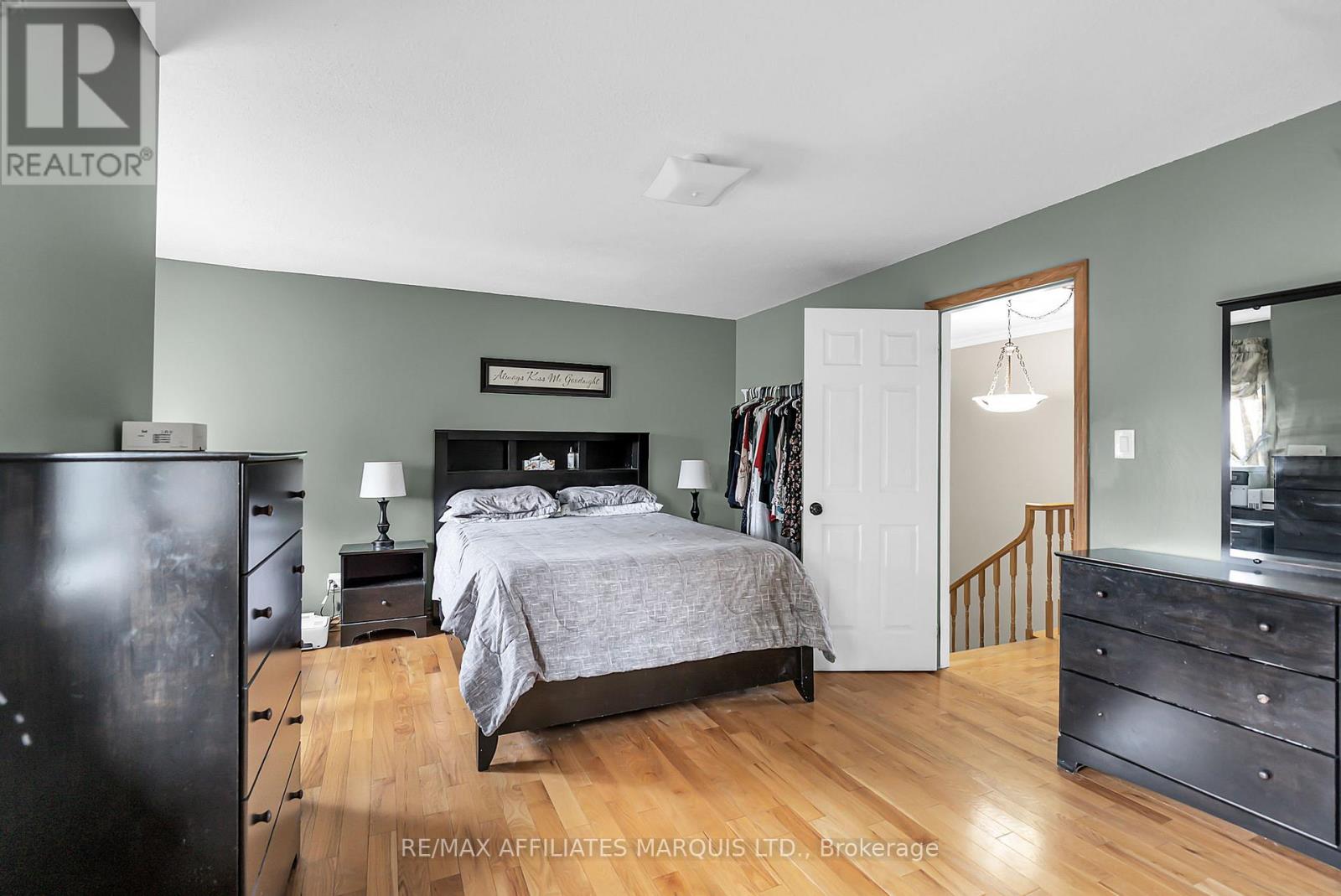 Photo 25 of 110 Heritage Pl Place, Cornwall ON