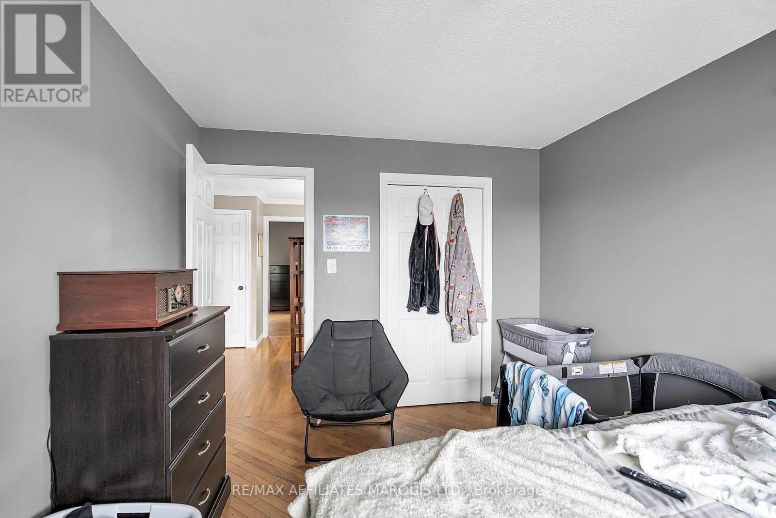 Photo 27 of 110 Heritage Pl Place, Cornwall ON