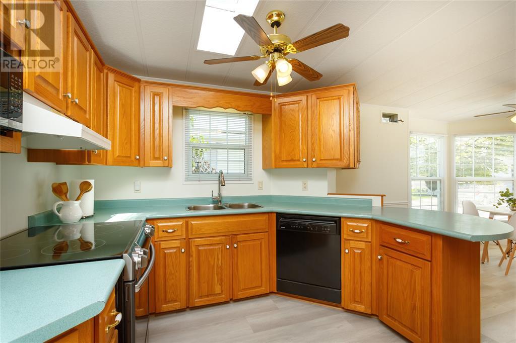 Photo 35 of 5700 Blackwell Sideroad Unit 294, Sarnia ON