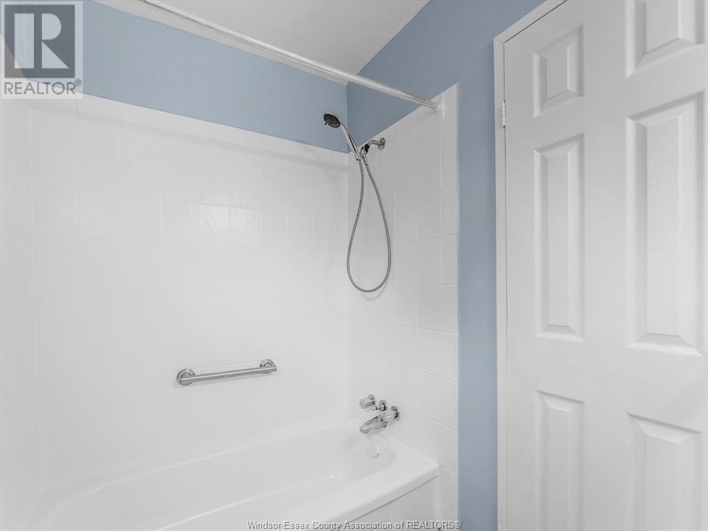Photo 19 of 1220 Copperfield, Windsor ON