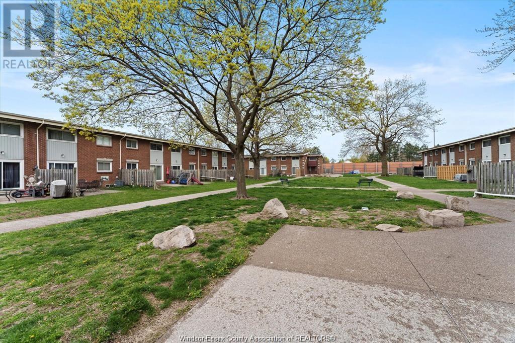 Photo 23 of 1800 Columbia Court Unit 82, Windsor ON