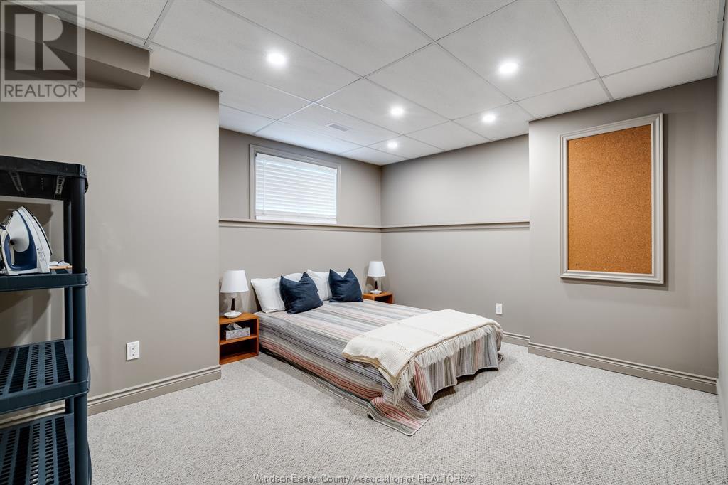 Photo 27 of 77 Hodgins Street, Leamington ON
