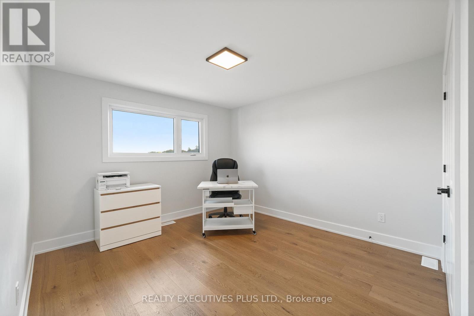 Photo 28 of 1299 Diamond Street, Clarencerockland ON