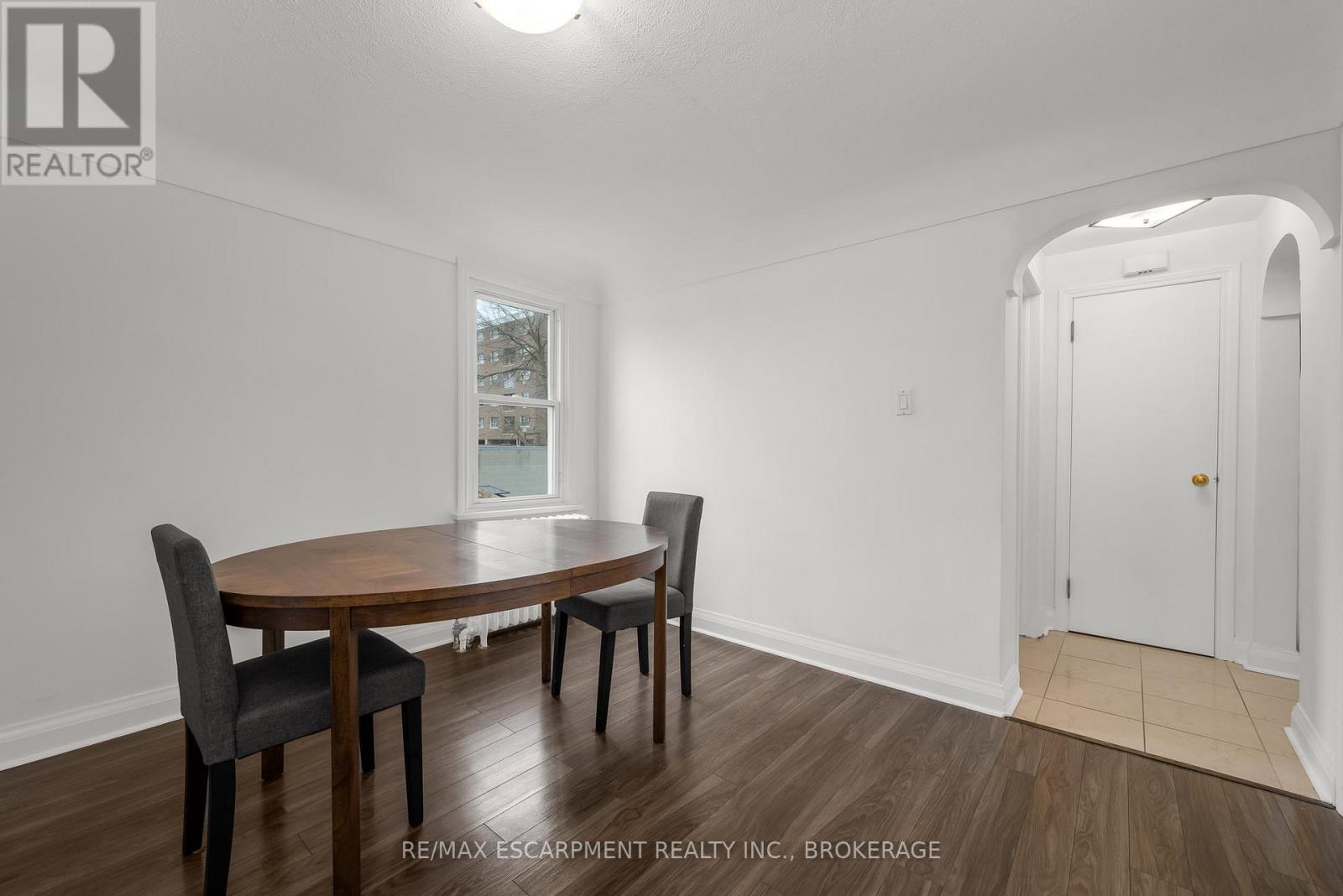 Photo 7 of Upper 160 Welland Avenue, St Catharines ON