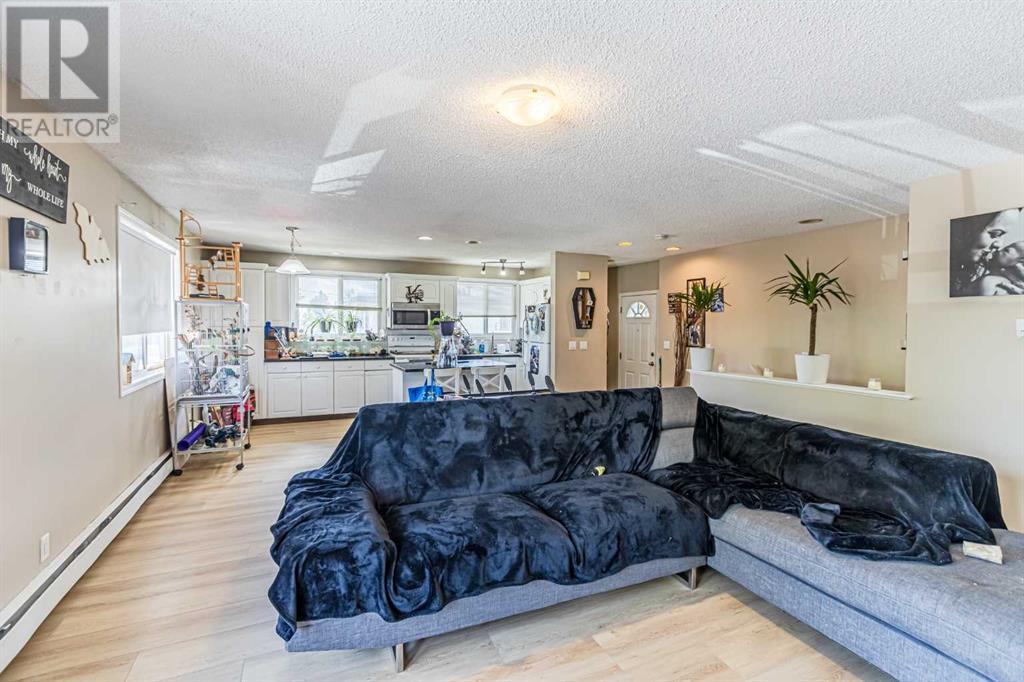 Multi-family House for Sale in   Huntley Close NE Huntington Hills Calgary 