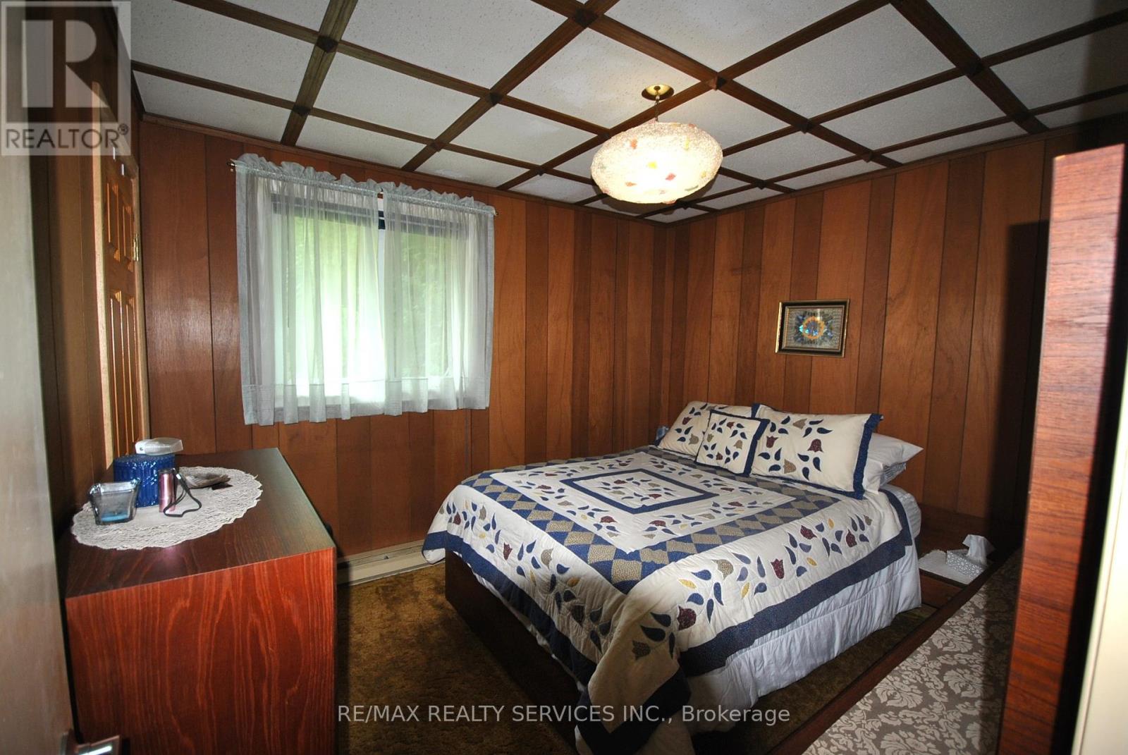 Photo 15 of 1102 Lakeshore Drive S, Bracebridge ON