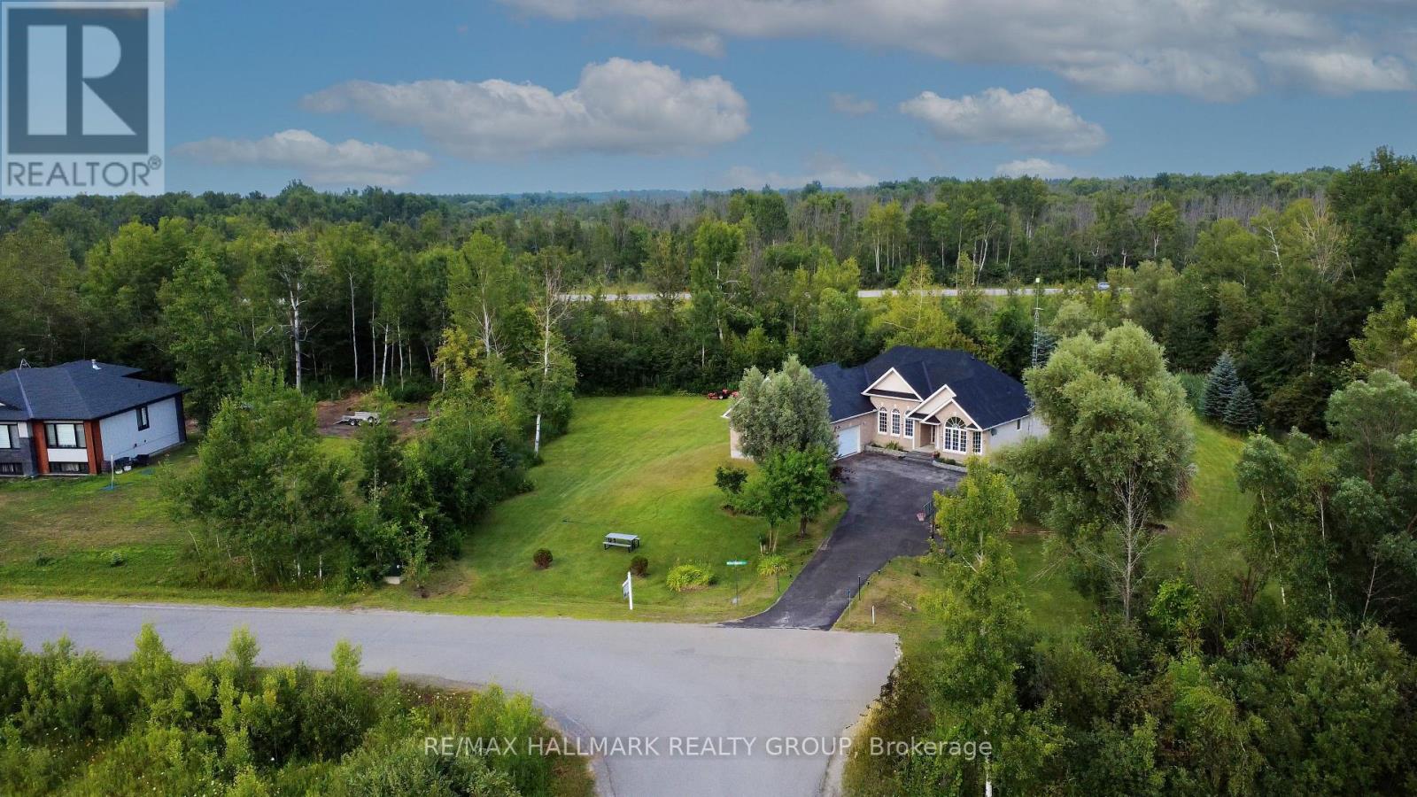Photo 41 of 11 Rideau Crossing Crescent, North Grenville ON