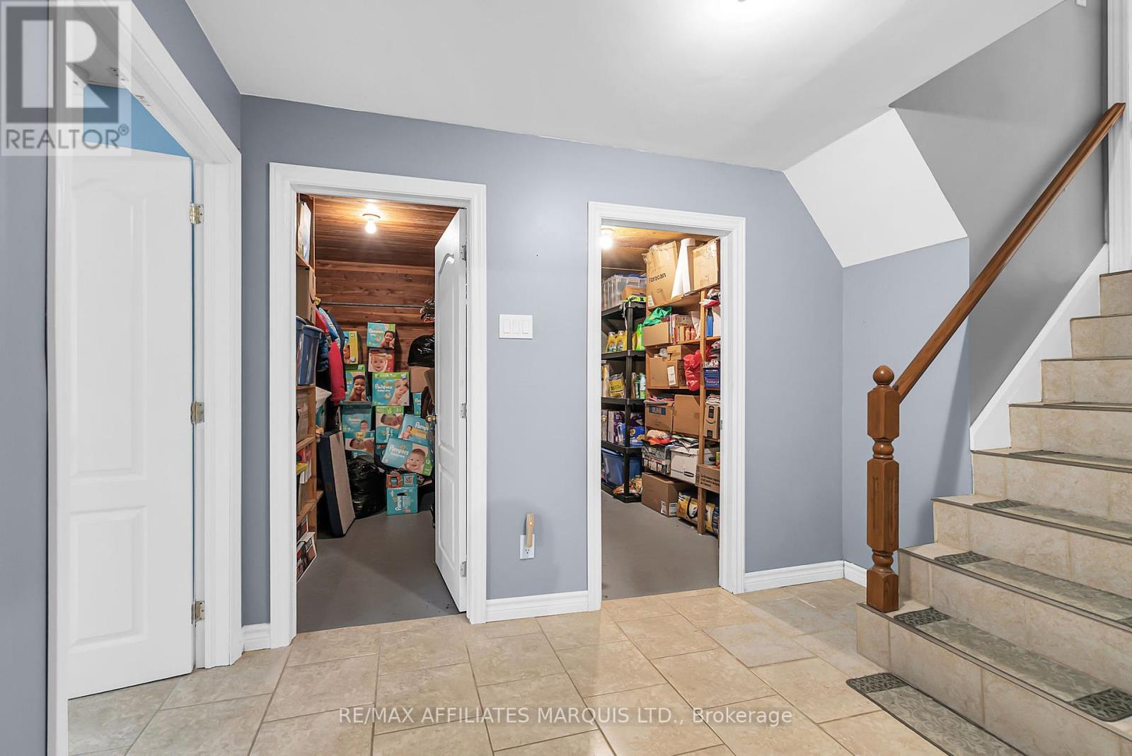 Photo 15 of 219 Pescod Avenue, Cornwall ON