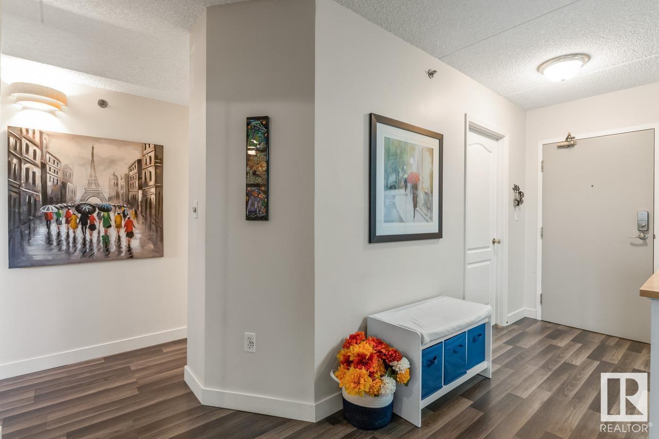 Photo 10 of 202 4906 47 Av, Leduc AB
