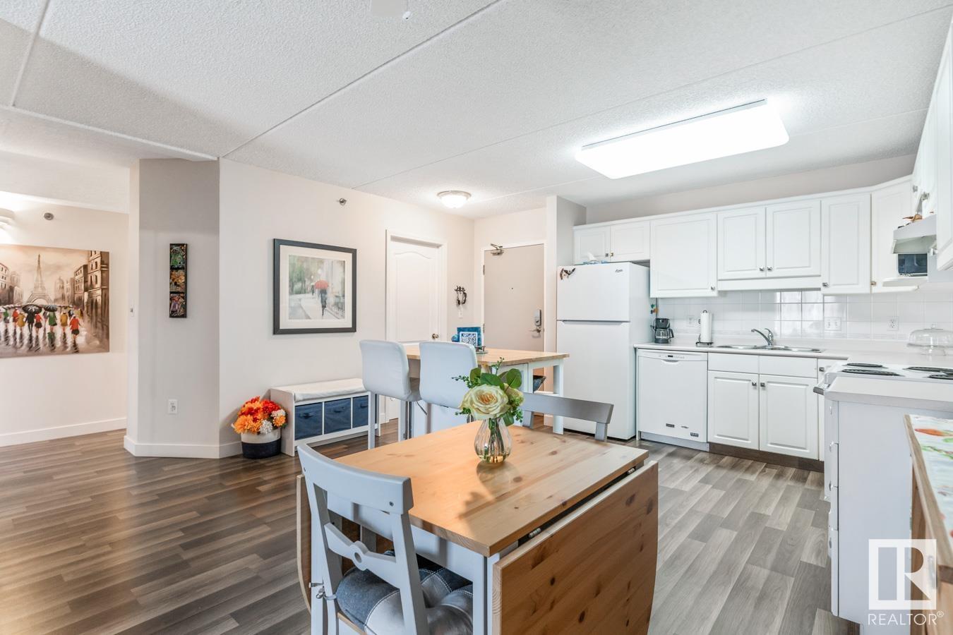 Photo 3 of 202 4906 47 Av, Leduc AB