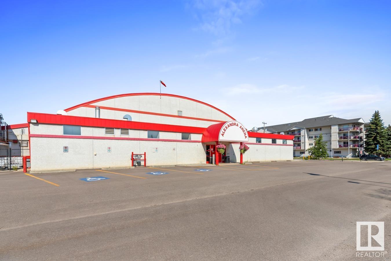 Photo 31 of 202 4906 47 Av, Leduc AB