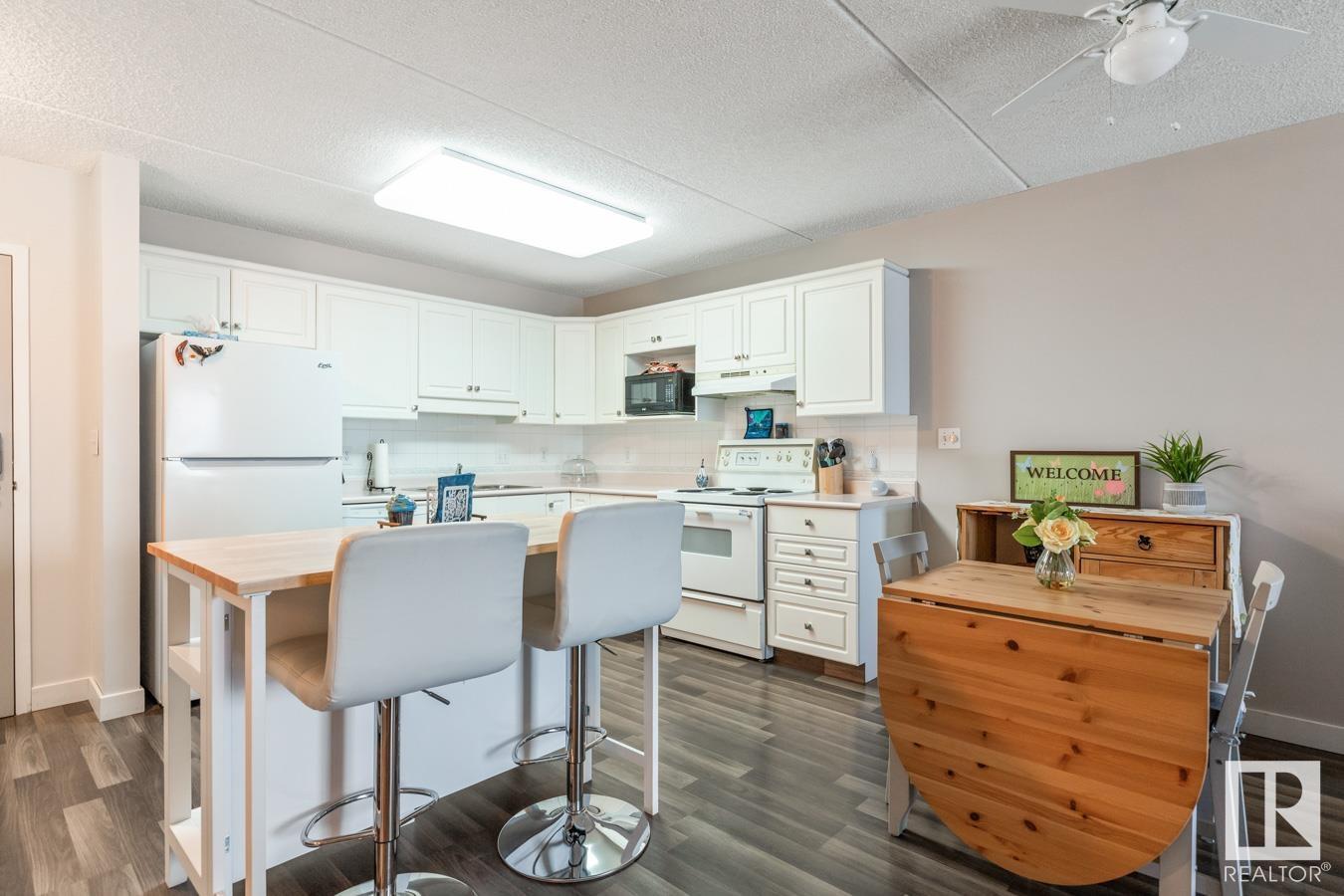 Photo 4 of 202 4906 47 Av, Leduc AB