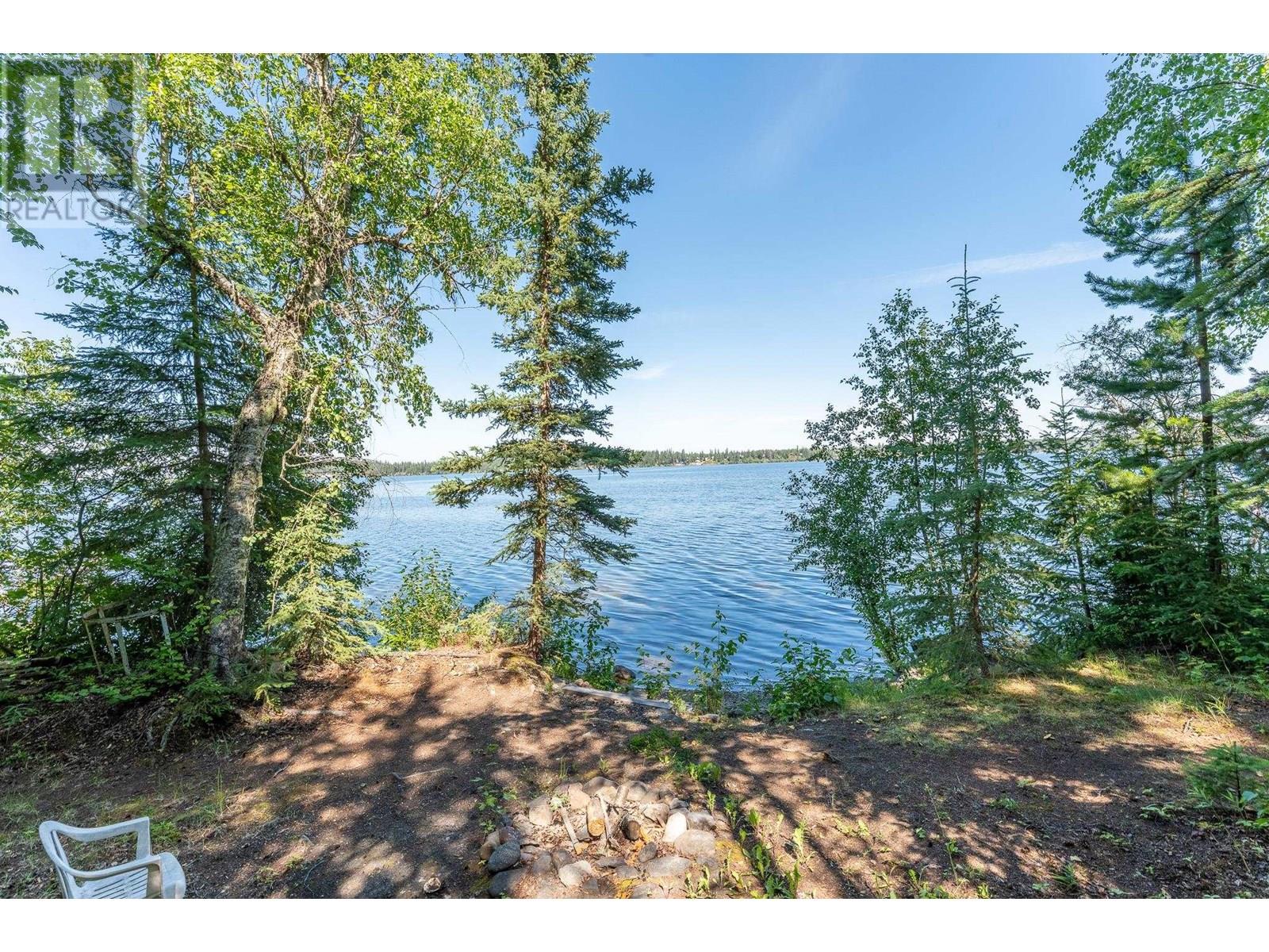 Photo 12 of 52260 Lloyd Drive, Cluculz Lake BC