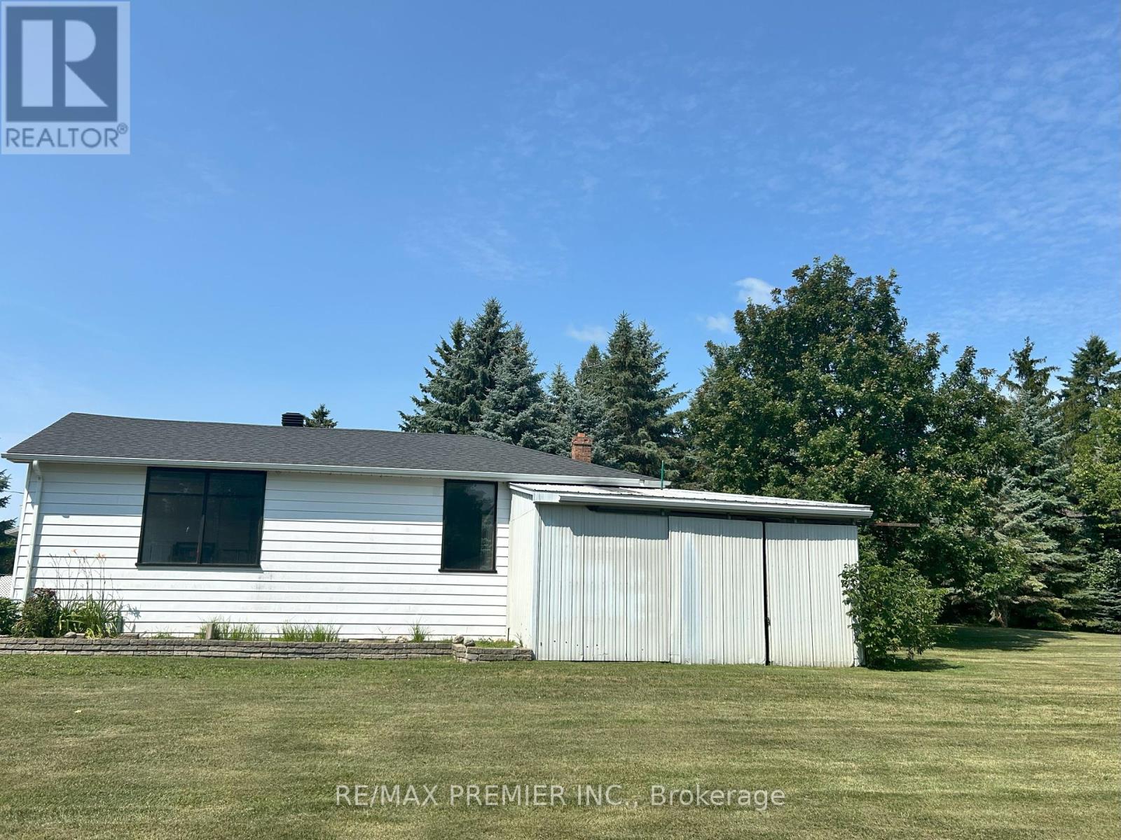 Photo 4 of 5070 5th Line, New Tecumseth ON