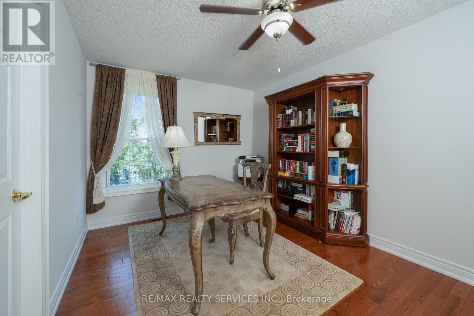 Single Family House for Sale in  NORTH RIVERDALE DRIVE Caledon (Inglewood) 