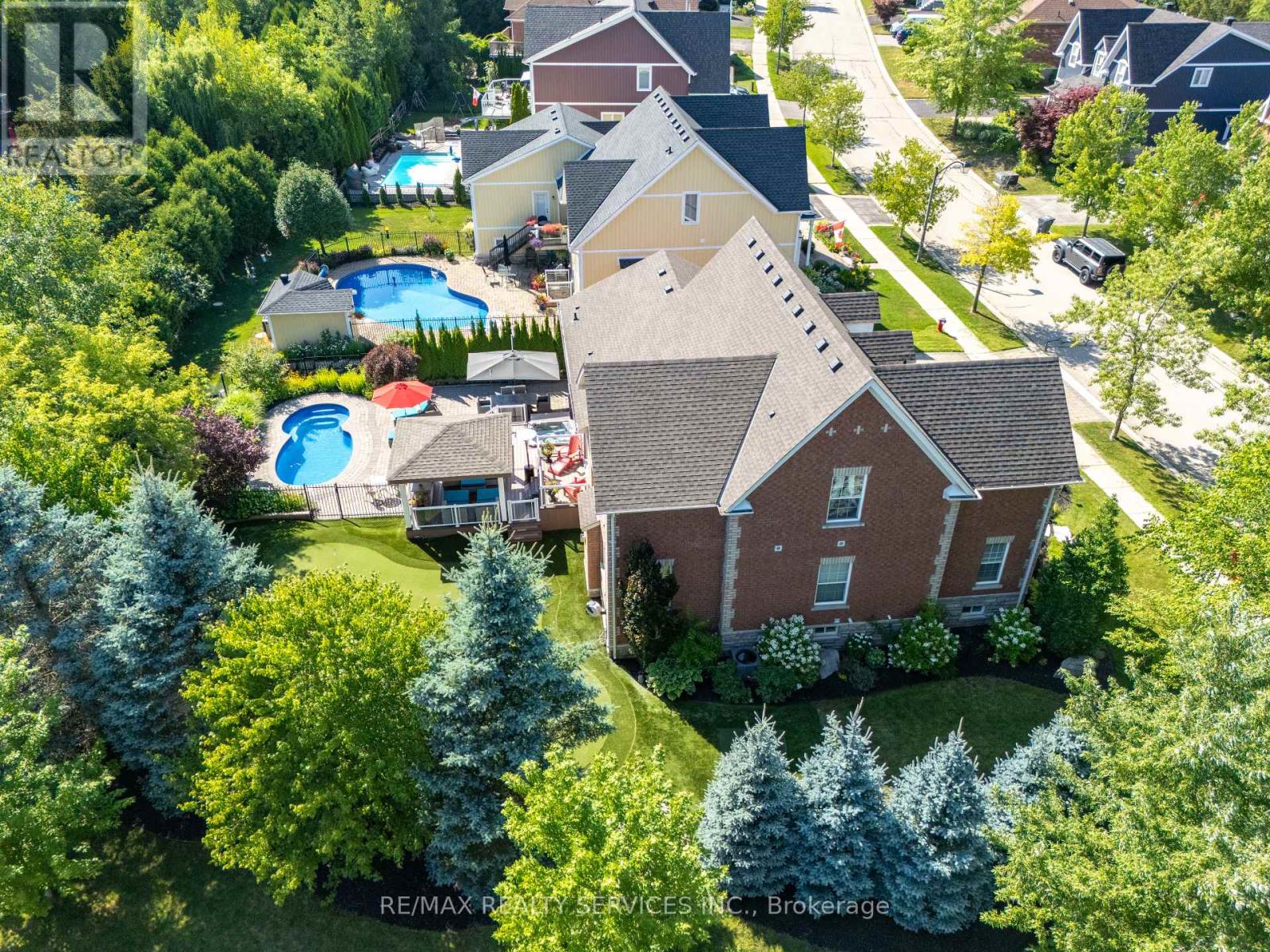 Single Family House for Sale in  NORTH RIVERDALE DRIVE Caledon (Inglewood) 