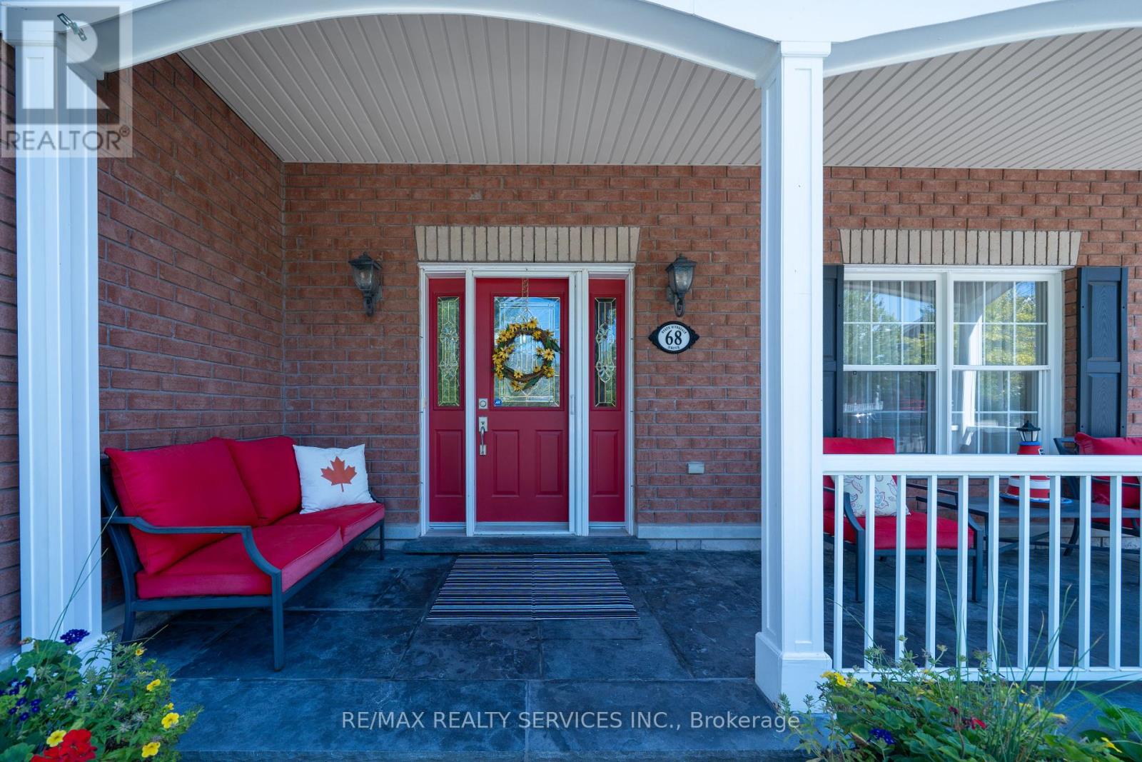 Single Family House for Sale in  NORTH RIVERDALE DRIVE Caledon (Inglewood) 