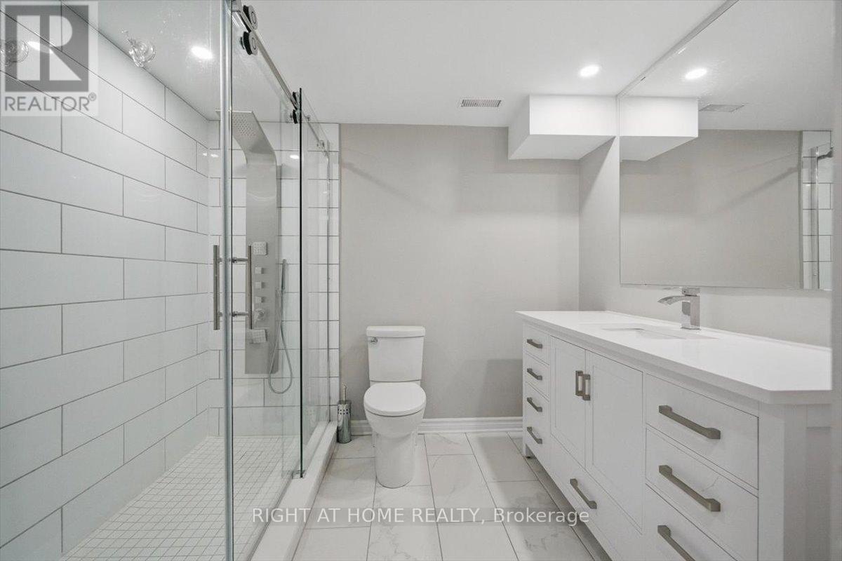 Photo 34 of 228 Wildcliff Way, Ottawa ON