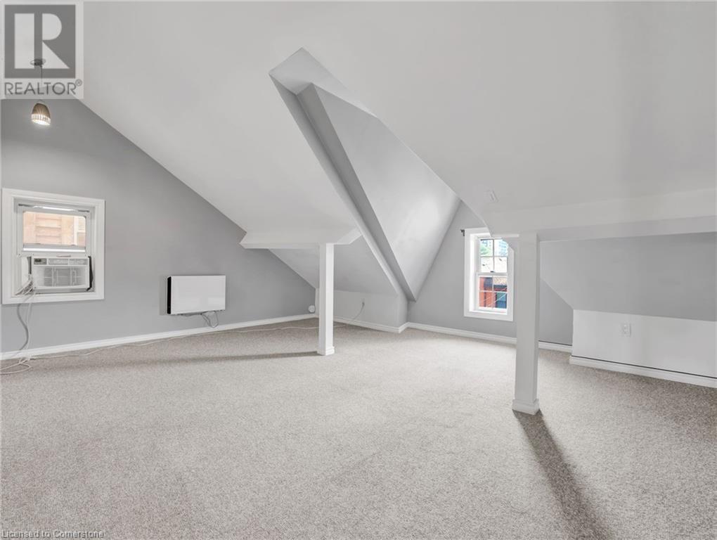 Photo 10 of 214 Mary Street Unit 3, Hamilton ON