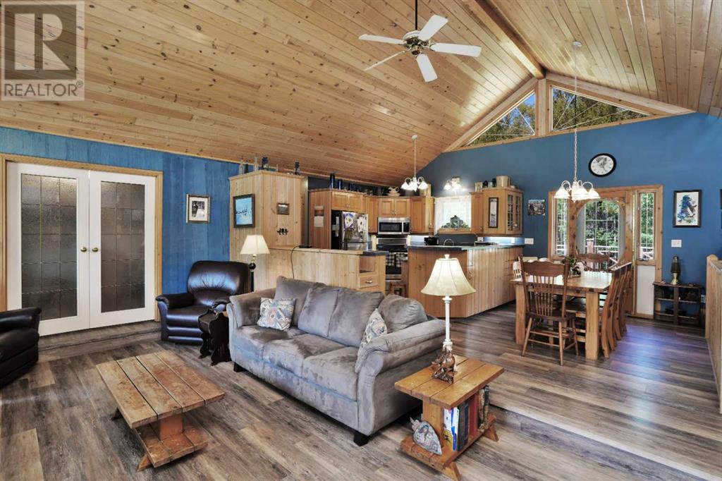 39527 Range Road 3-1A, Rural Lacombe County