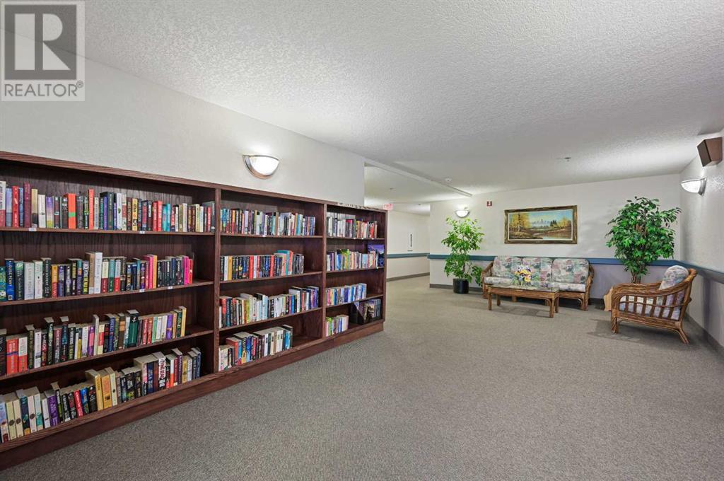 Single Family House for Sale in   Simcoe Boulevard SW Signal Hill Calgary 