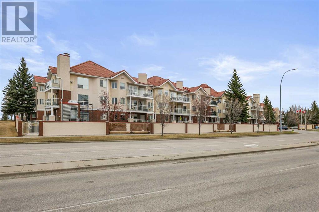 Single Family House for Sale in   Simcoe Boulevard SW Signal Hill Calgary 