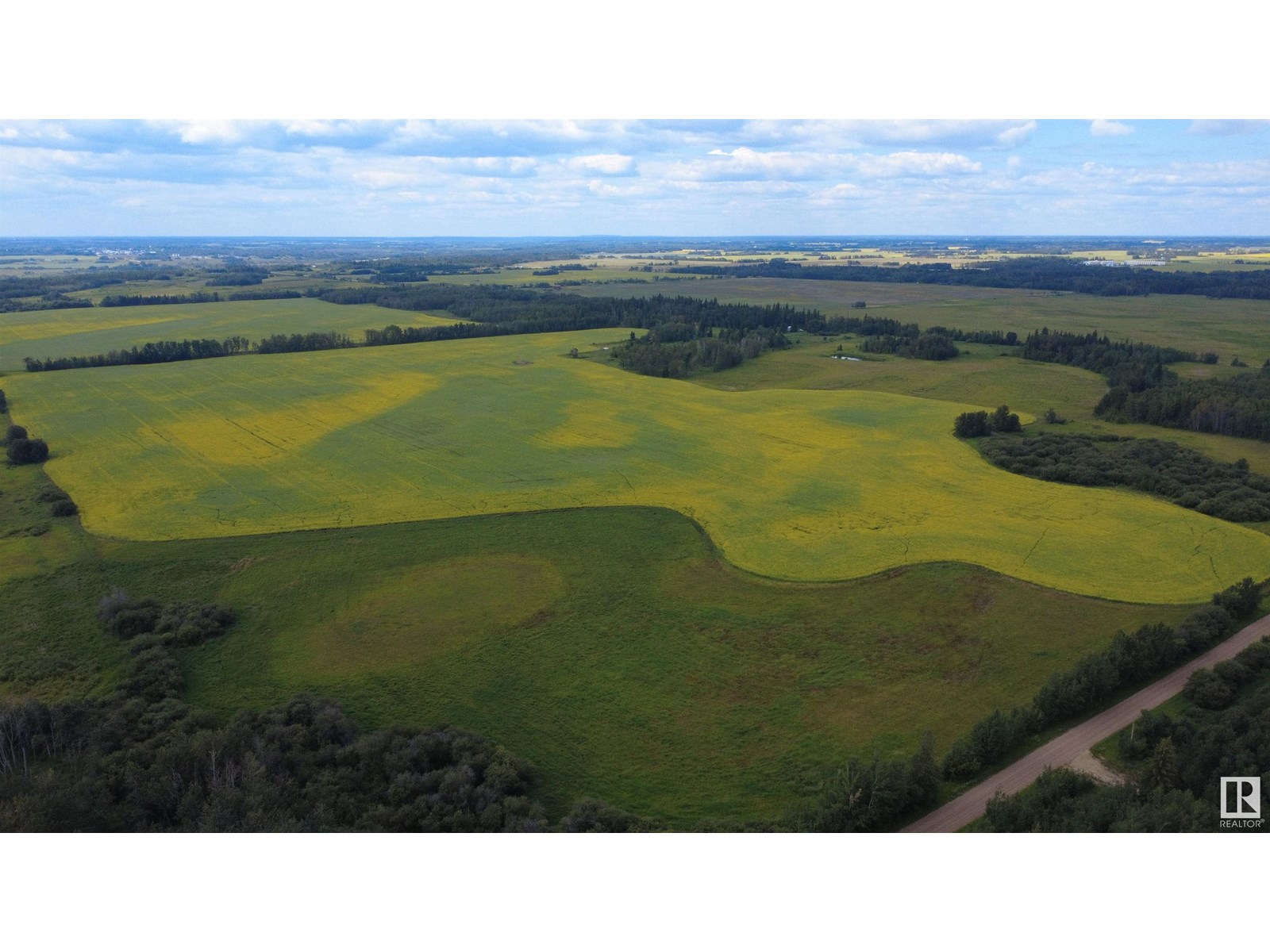 Photo 2 of 21113 Twp Road 574, Rural Sturgeon County AB
