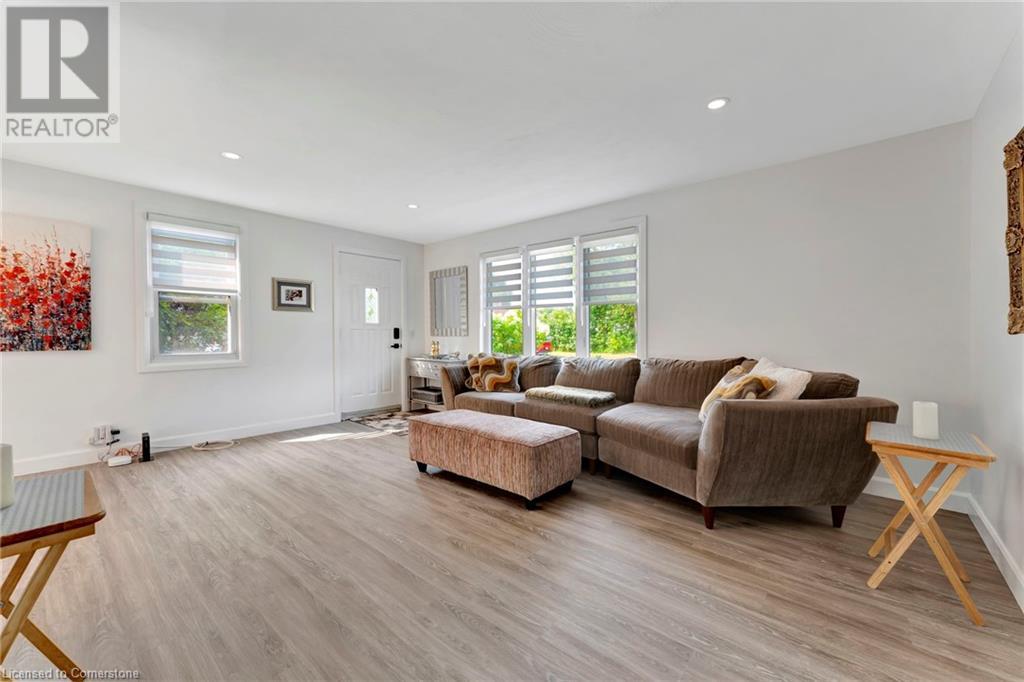Photo 9 of 275 N Talbot Street, Simcoe ON