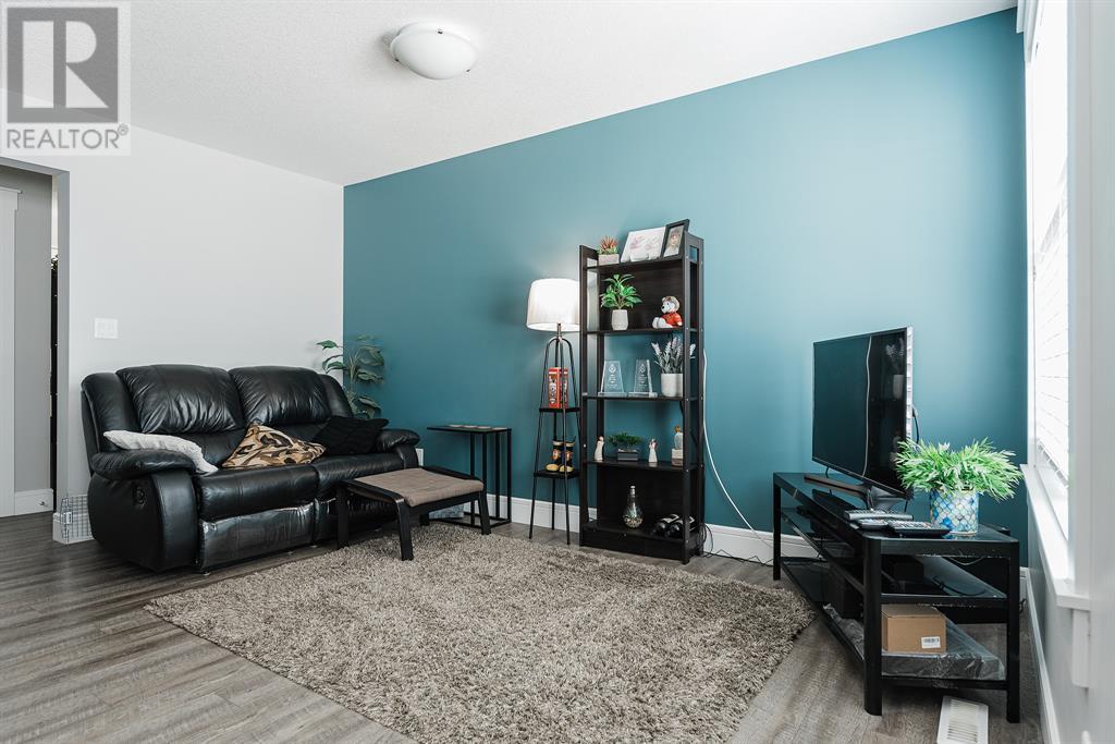 Photo 12 of 105 Archer Hill Court, Fort Mcmurray AB