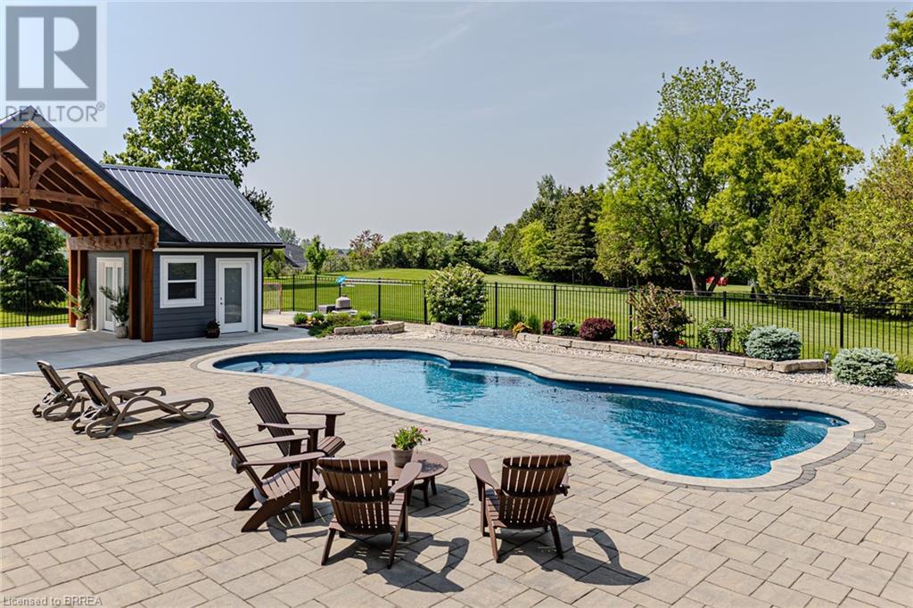 Photo 44 of 29 Wallace Court, Brantford ON