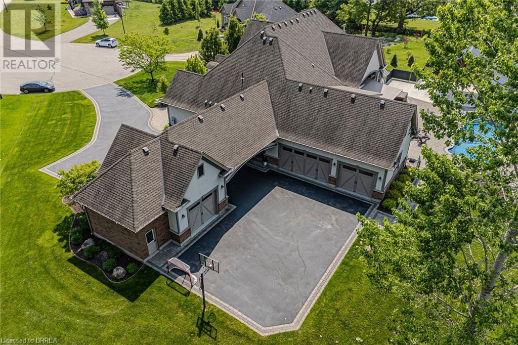 Photo 48 of 29 Wallace Court, Brantford ON