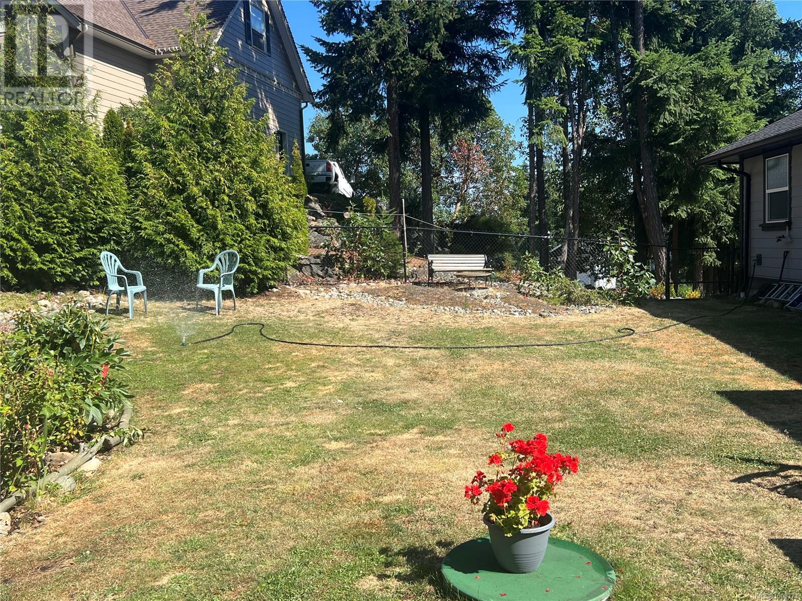 Photo 26 of 2618 Natalie Rd, Shawnigan Lake BC