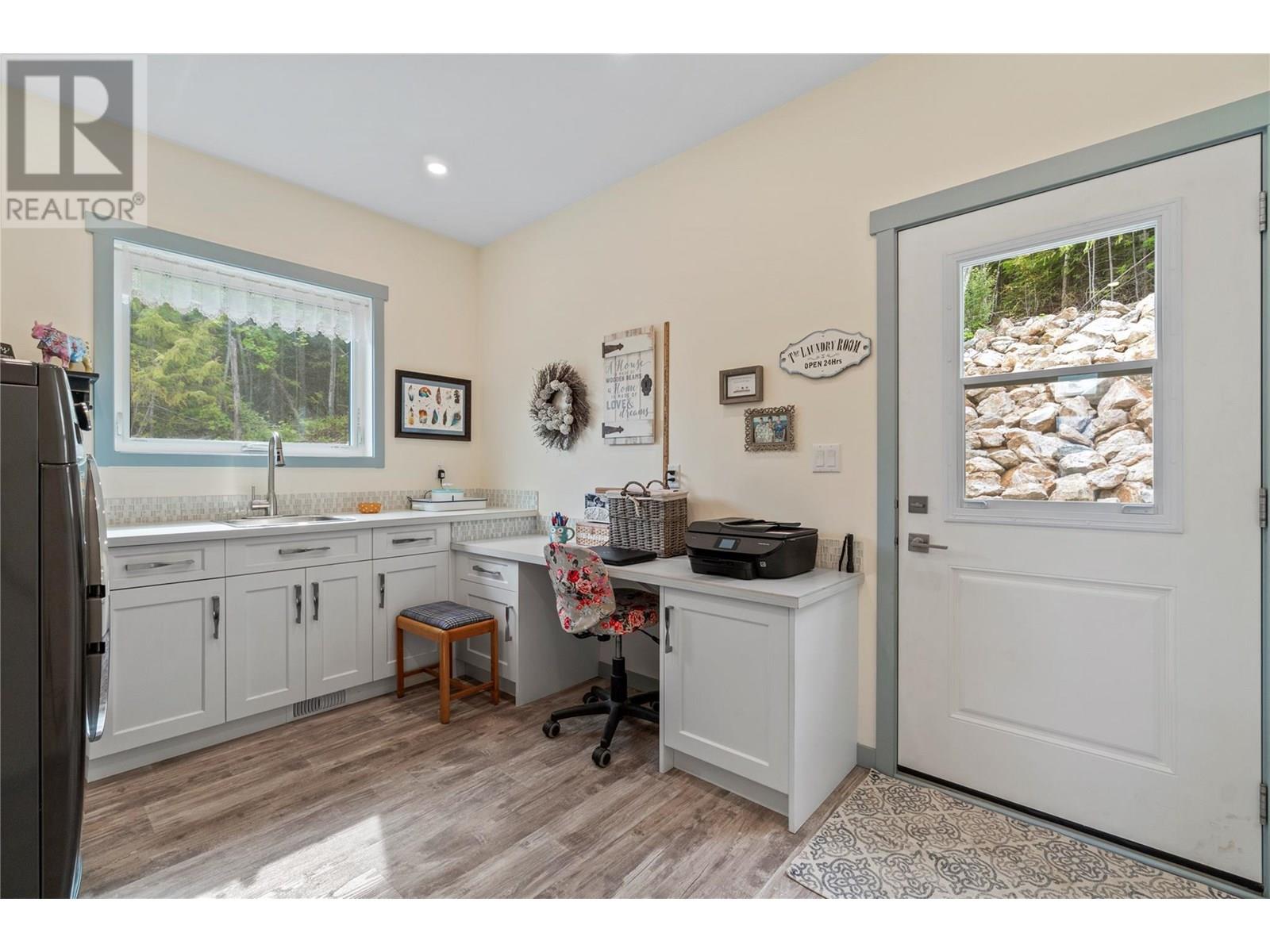 Photo 36 of 4740 Dogwood Crescent, Eagle Bay BC