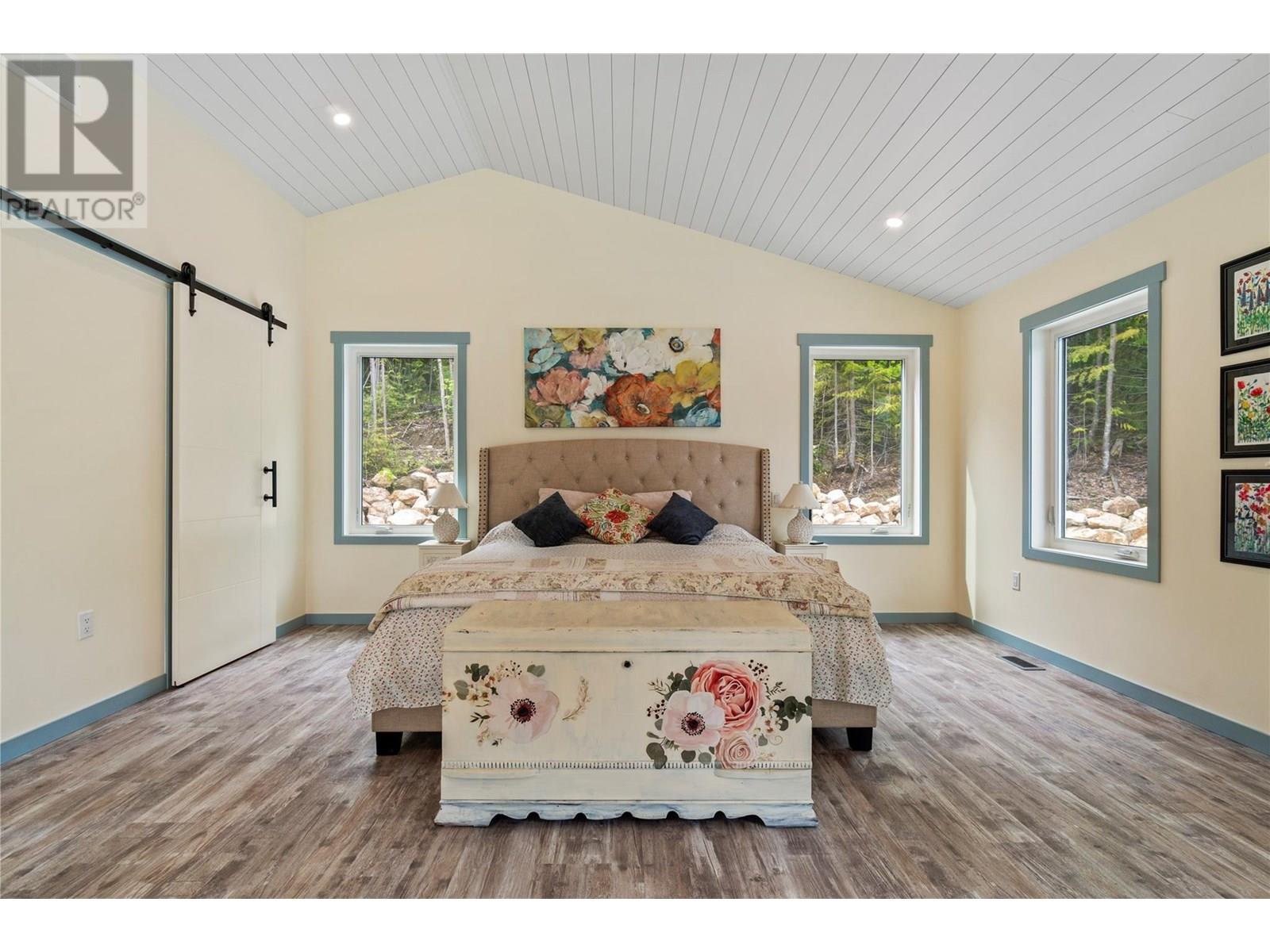 Photo 60 of 4740 Dogwood Crescent, Eagle Bay BC