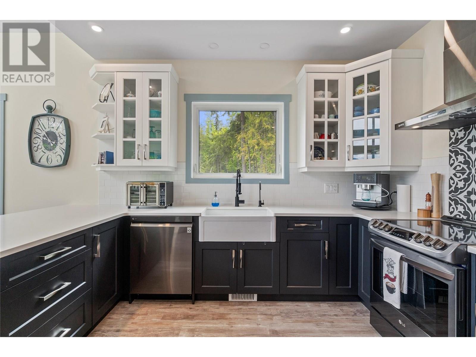 Photo 46 of 4740 Dogwood Crescent, Eagle Bay BC